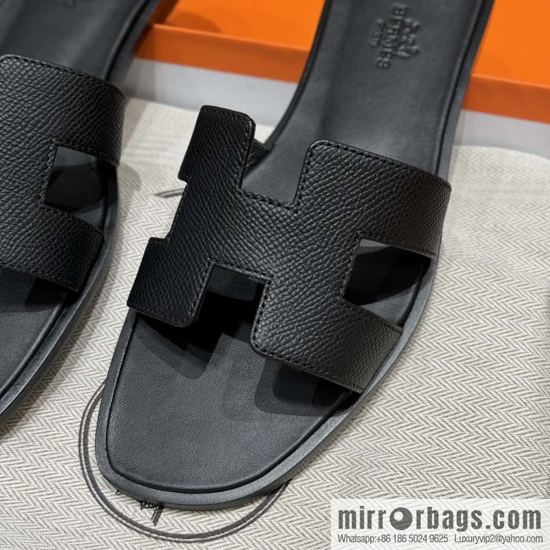 Hermès slippers