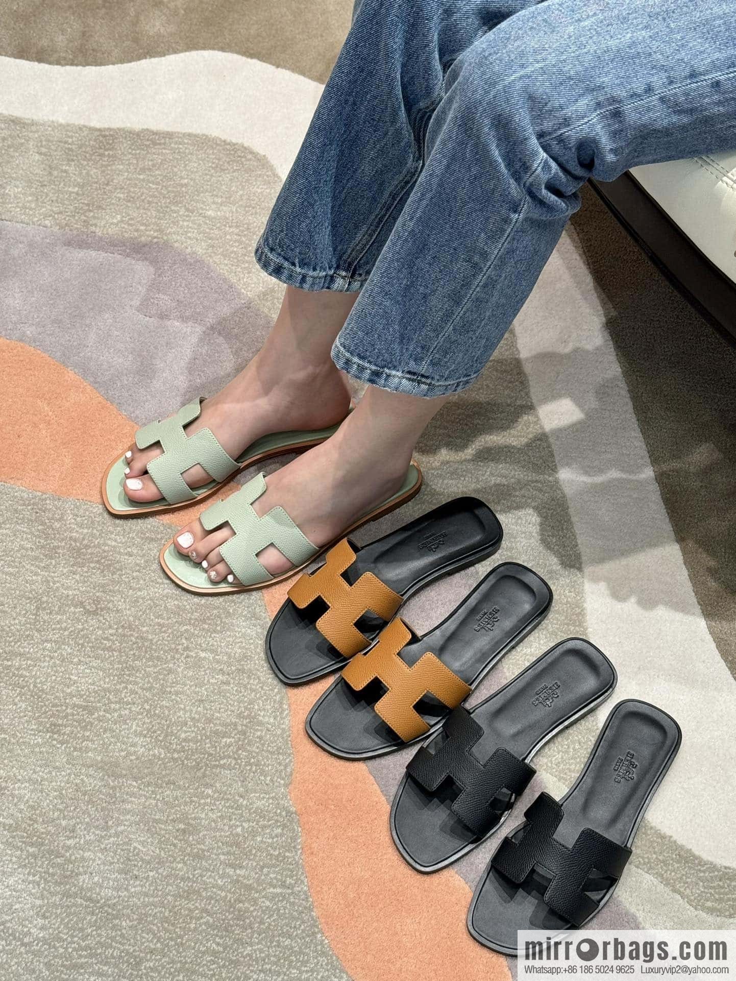 Hermès slippers