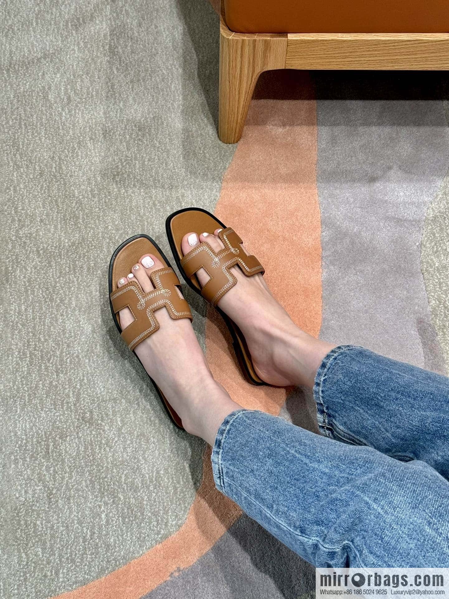 Hermès slippers