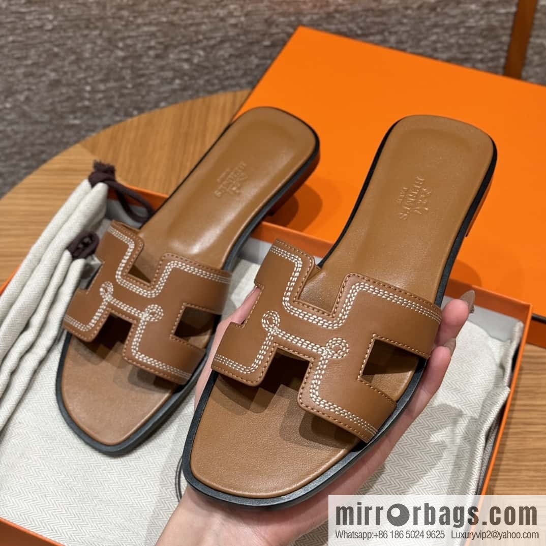 Hermès slippers