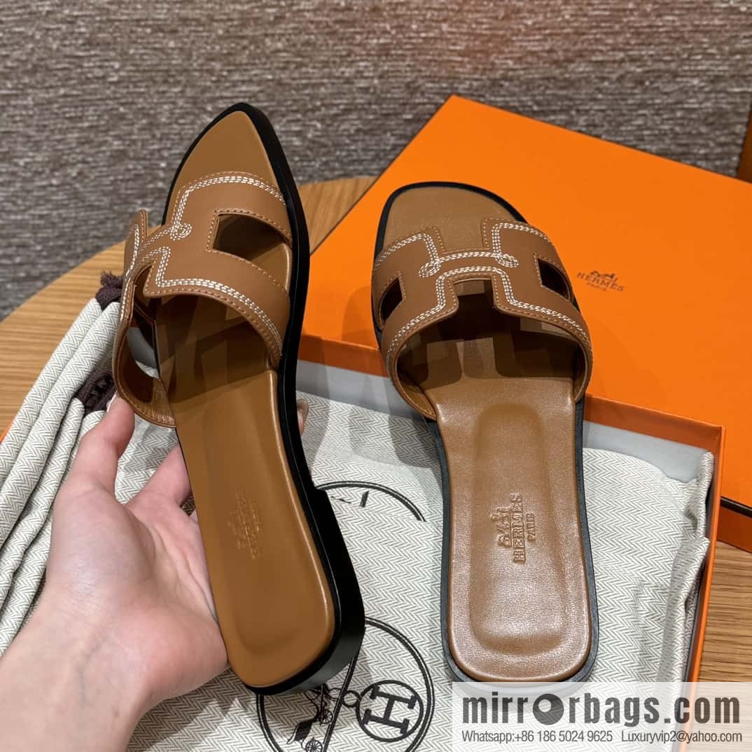 Hermès slippers