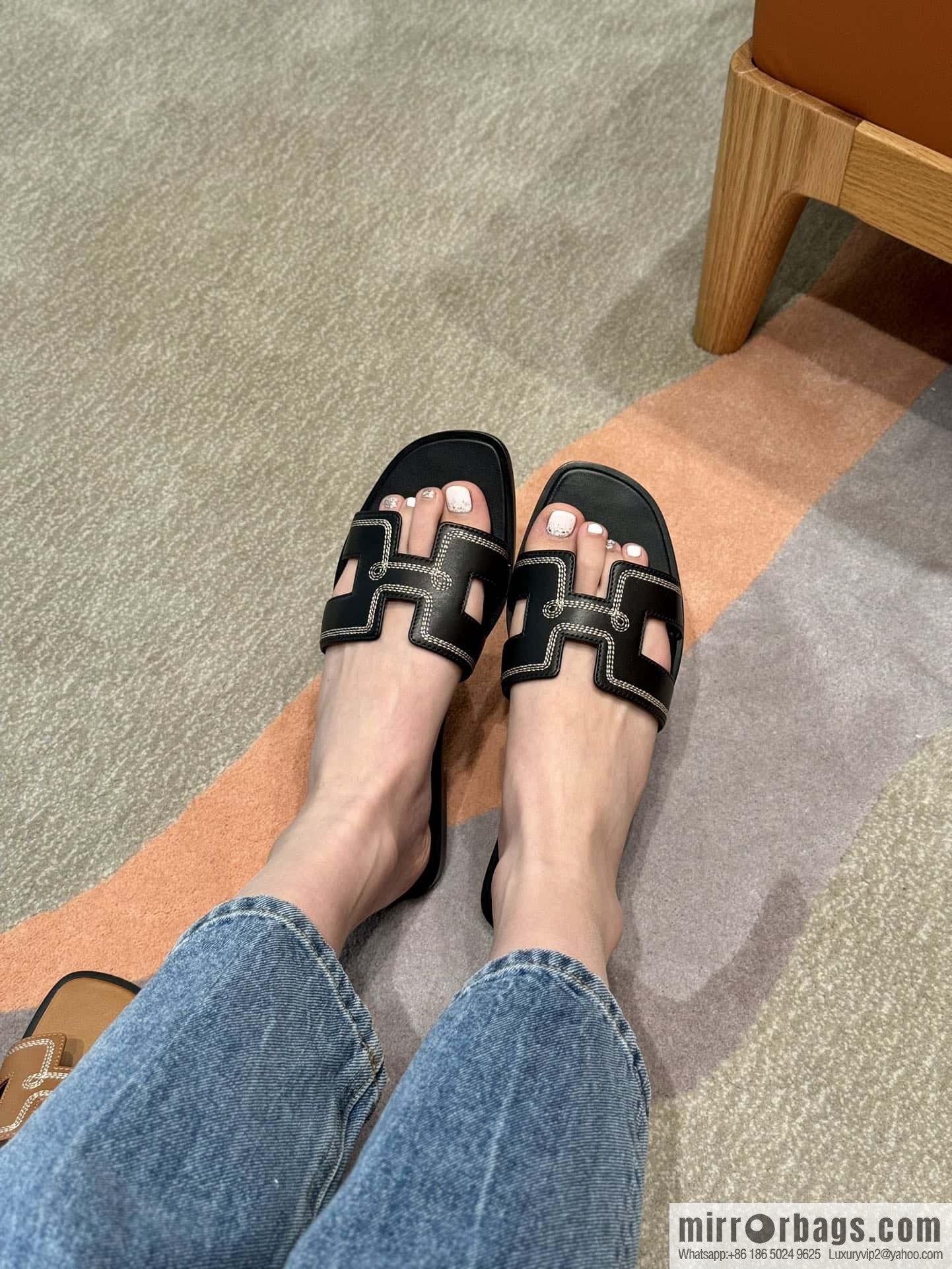 Hermès slippers