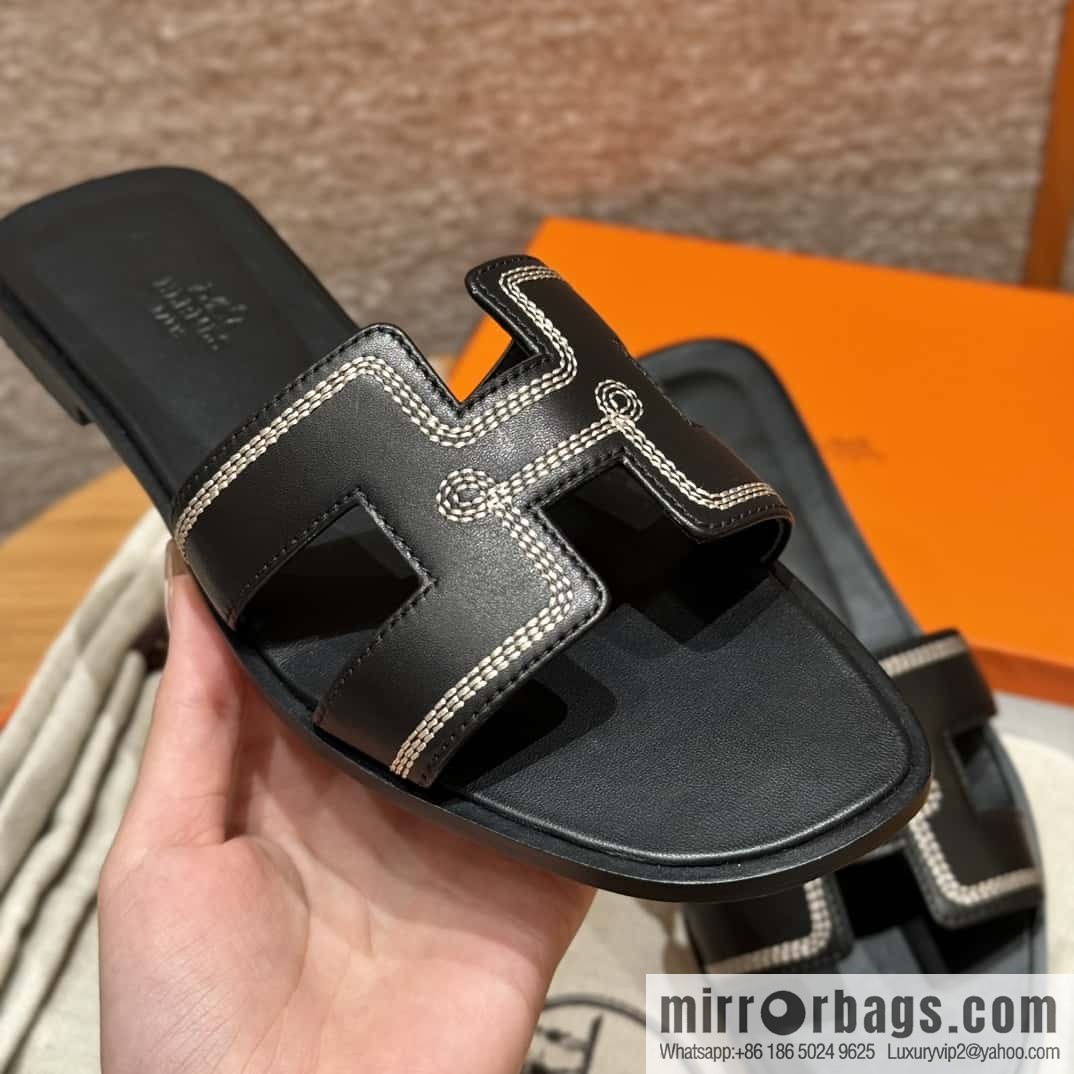 Hermès slippers