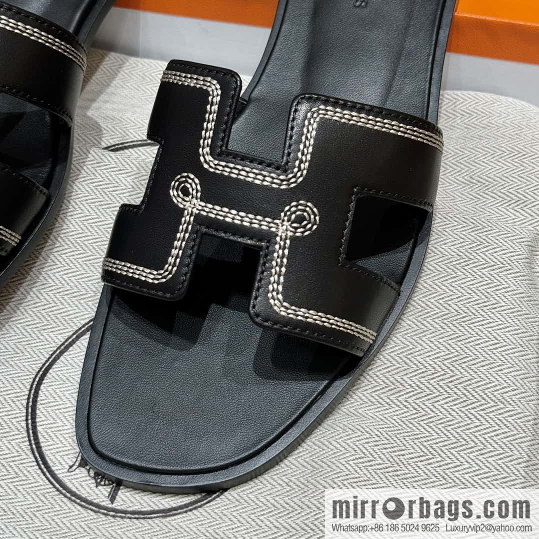 Hermès slippers