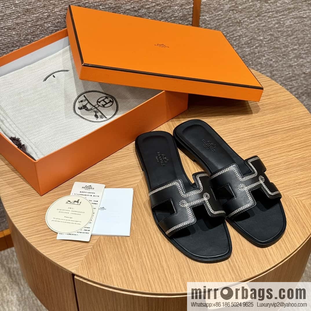 Hermès slippers