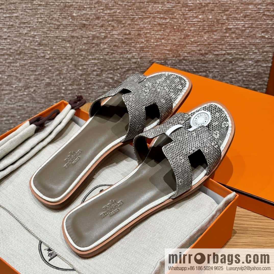 Hermès Lizard Leather Slippers
