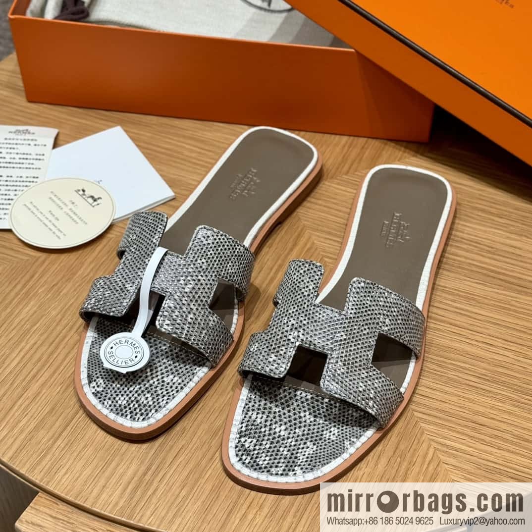 Hermès Lizard Leather Slippers