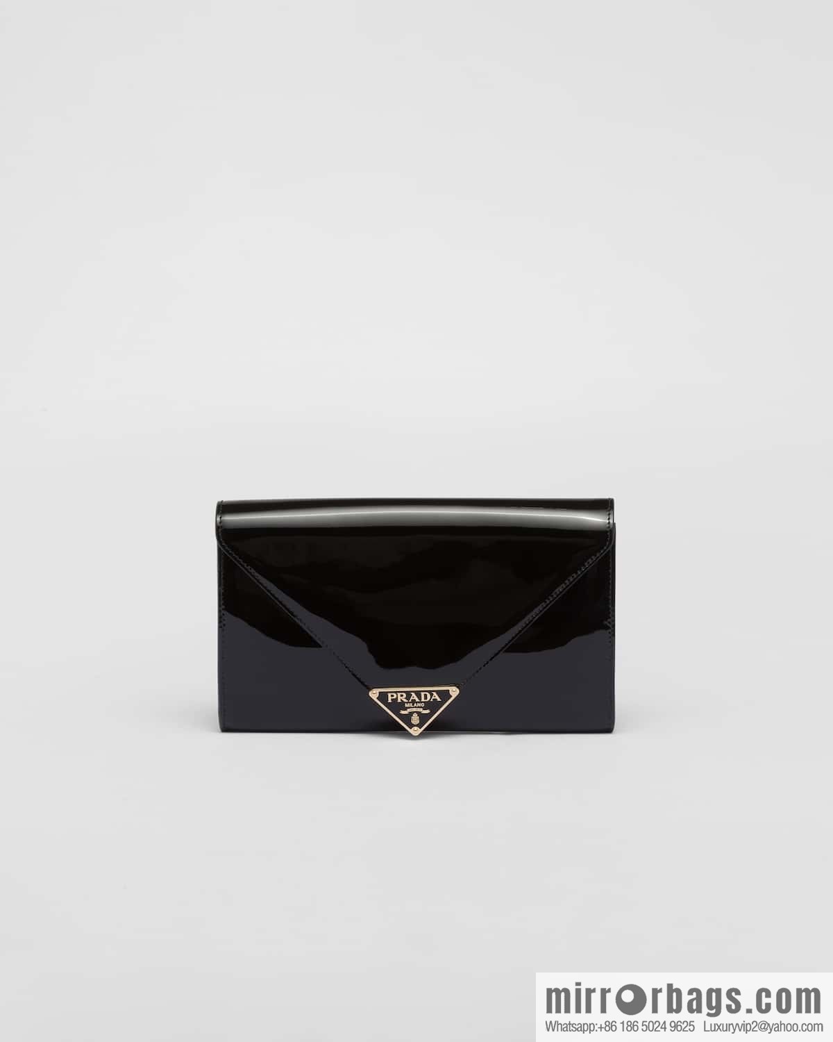 PRADA 🎉 patent leather envelope bag 🎉 1Bp051 handbag black