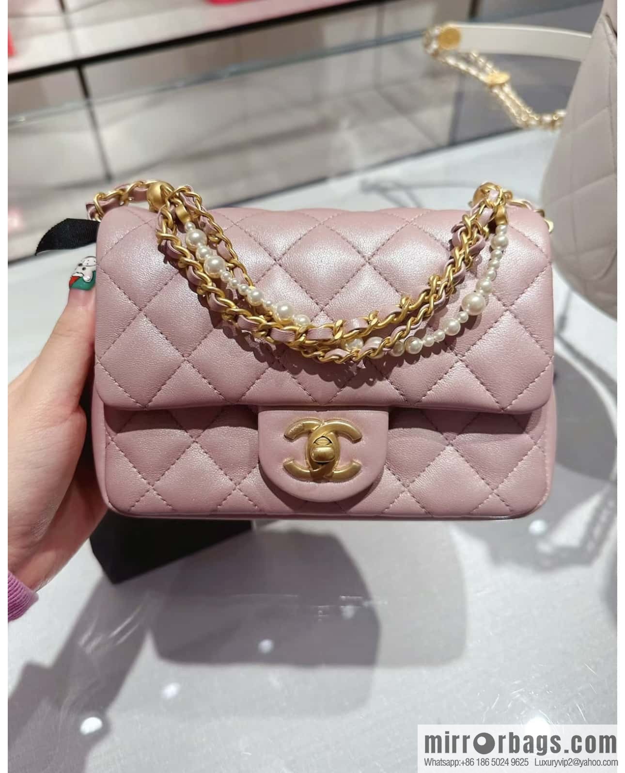 CHANEL 24P Spring and Summer Preview Series Limited Edition Pearl Square Fatty AS4385 pink
