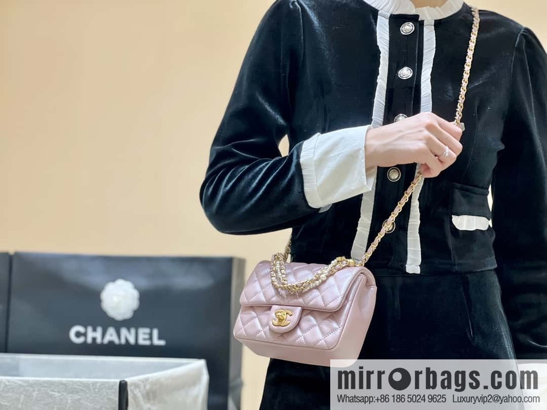 CHANEL 24P Spring and Summer Preview Series Limited Edition Pearl Square Fatty AS4385 pink