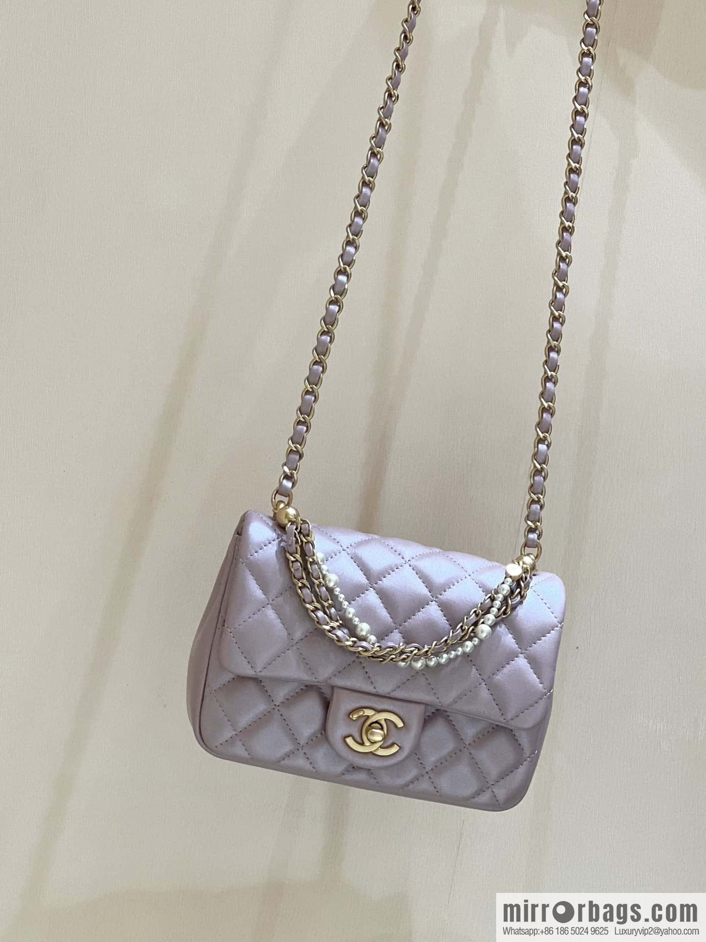 CHANEL 24P Spring and Summer Preview Series Limited Edition Pearl Square Fatty AS4385 pink