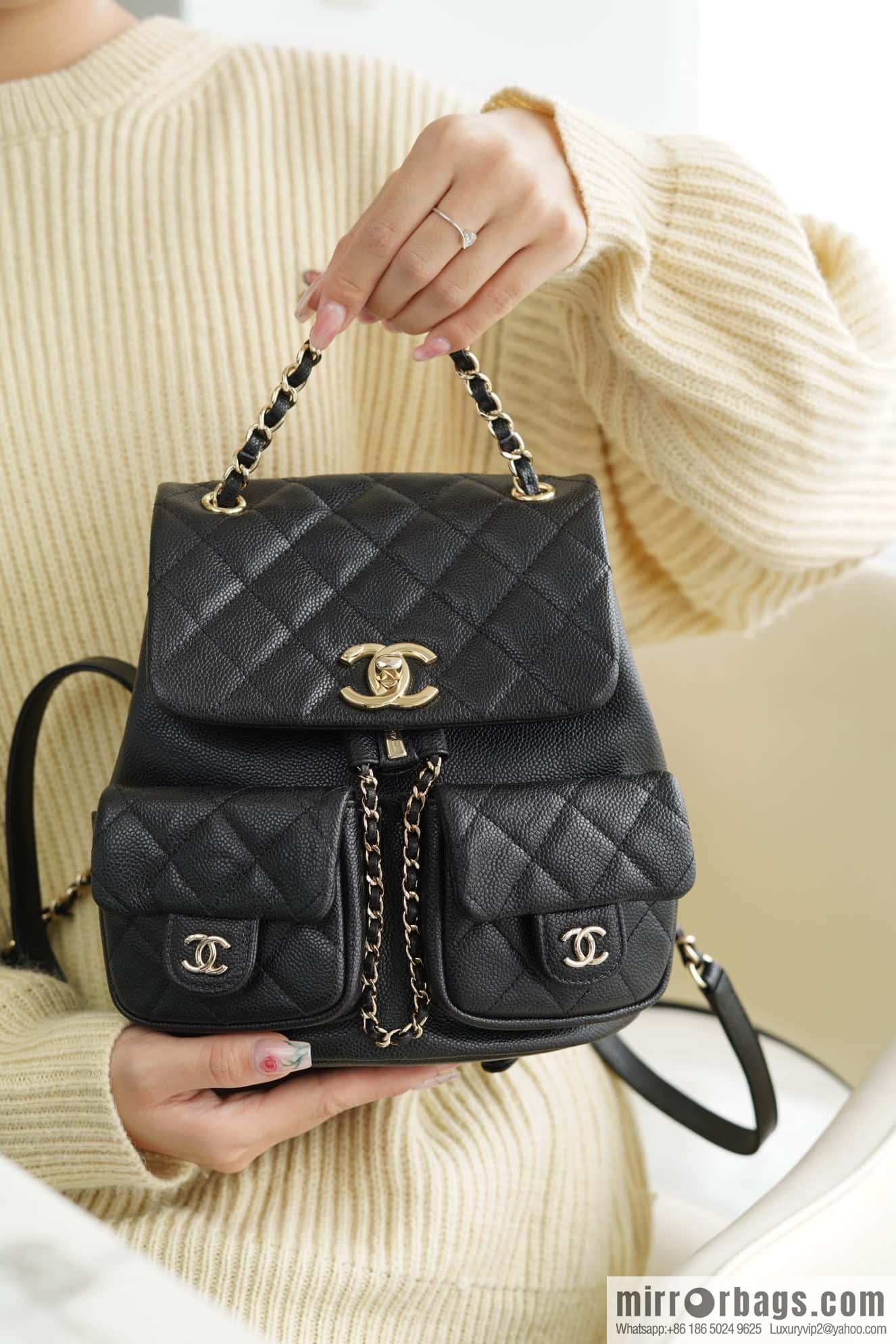 CHANEL 23P new Duma shoulder leather large black 🔛 AS3860