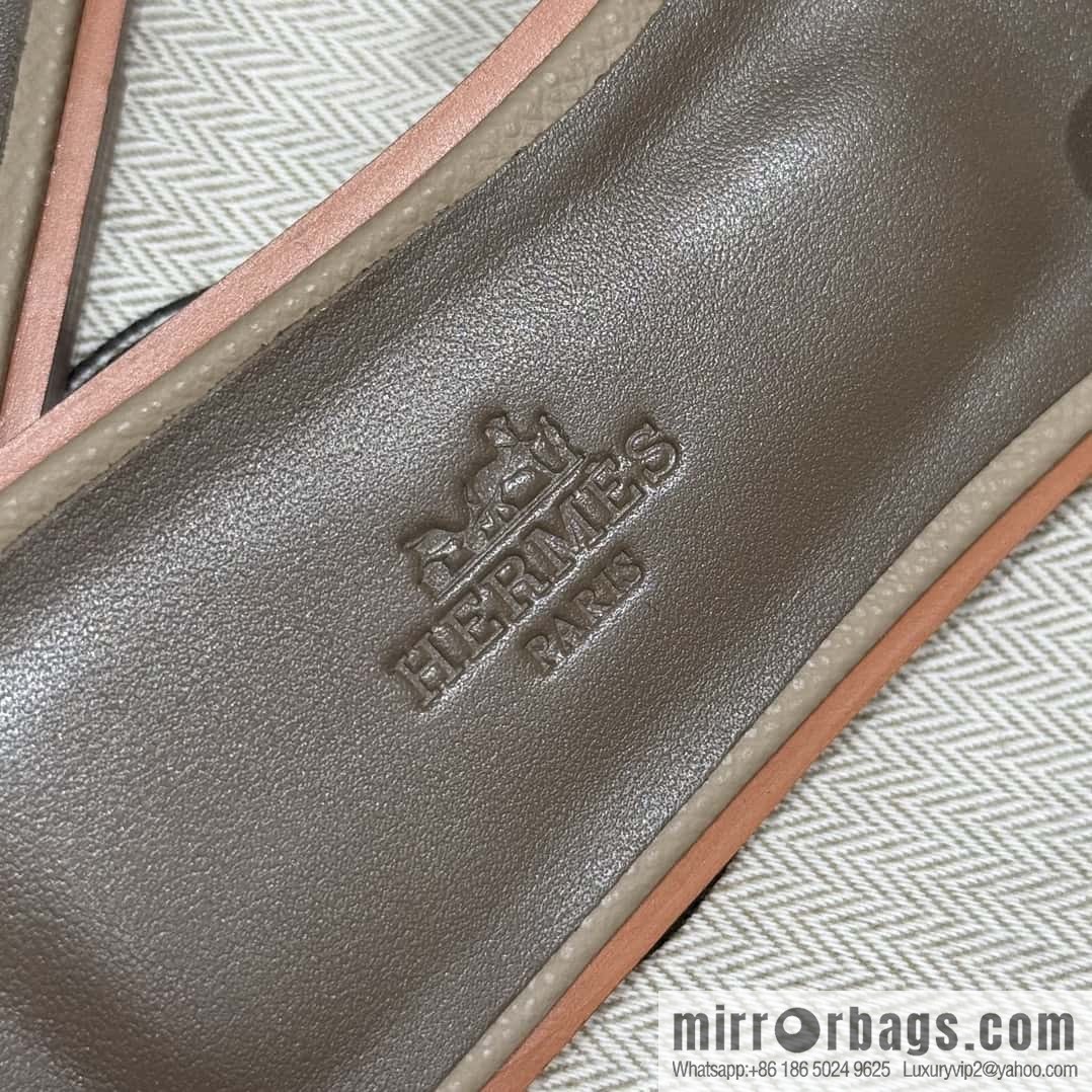 Hermès slippers