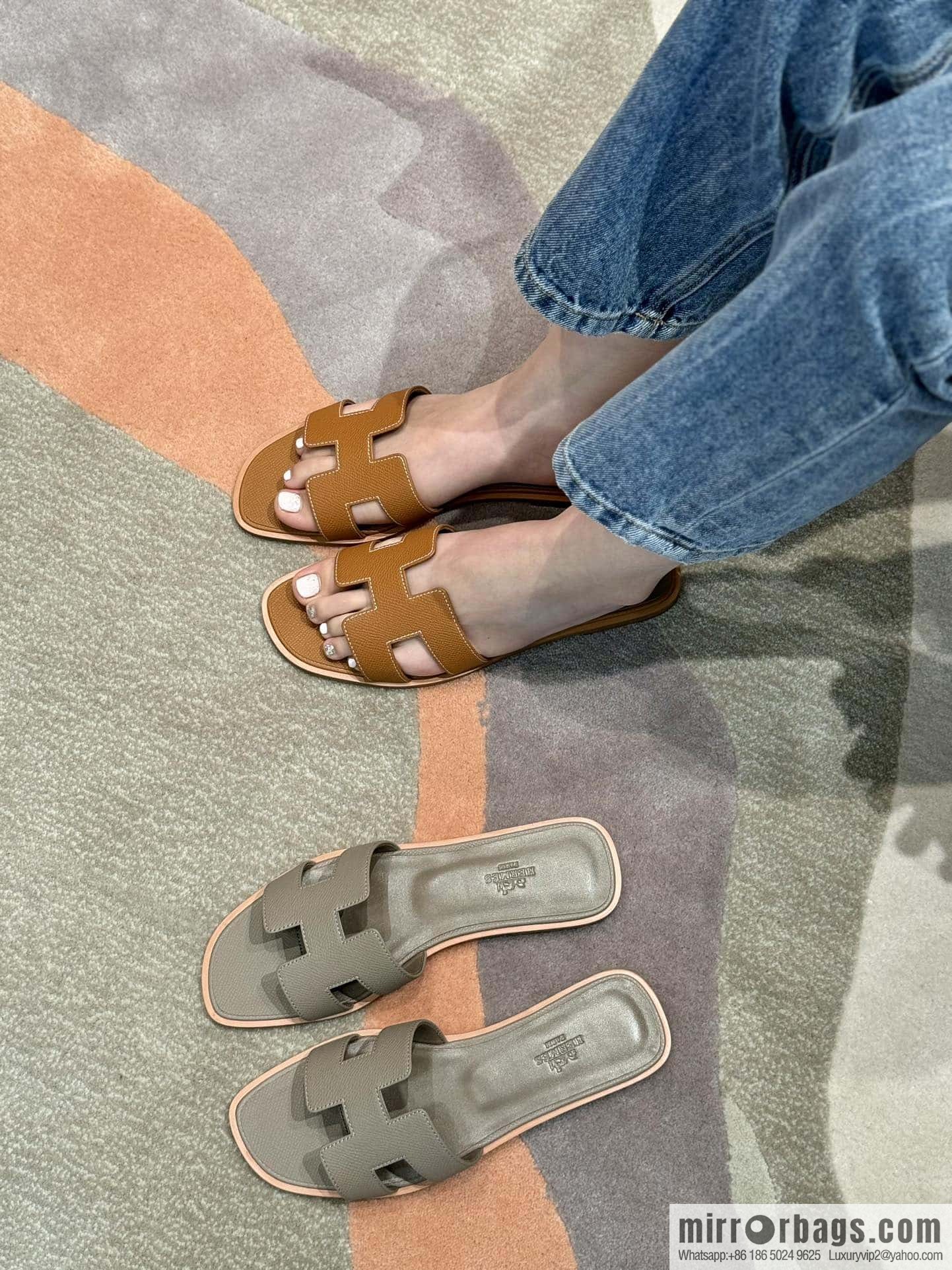 Hermès slippers