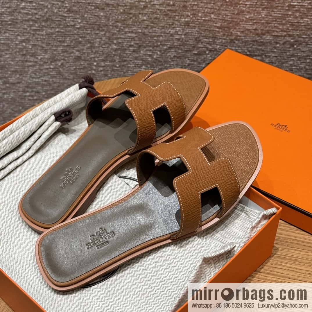 Hermès slippers