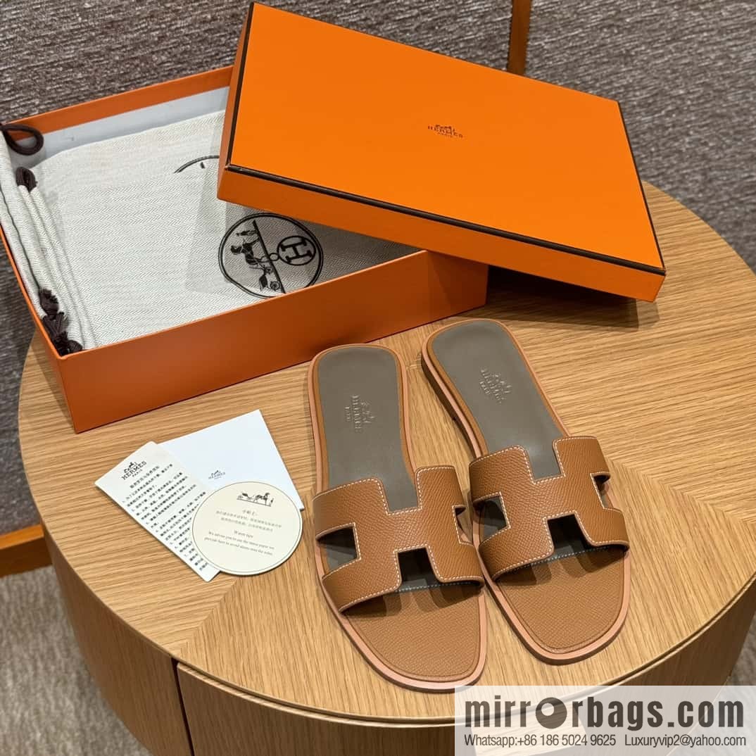Hermès slippers