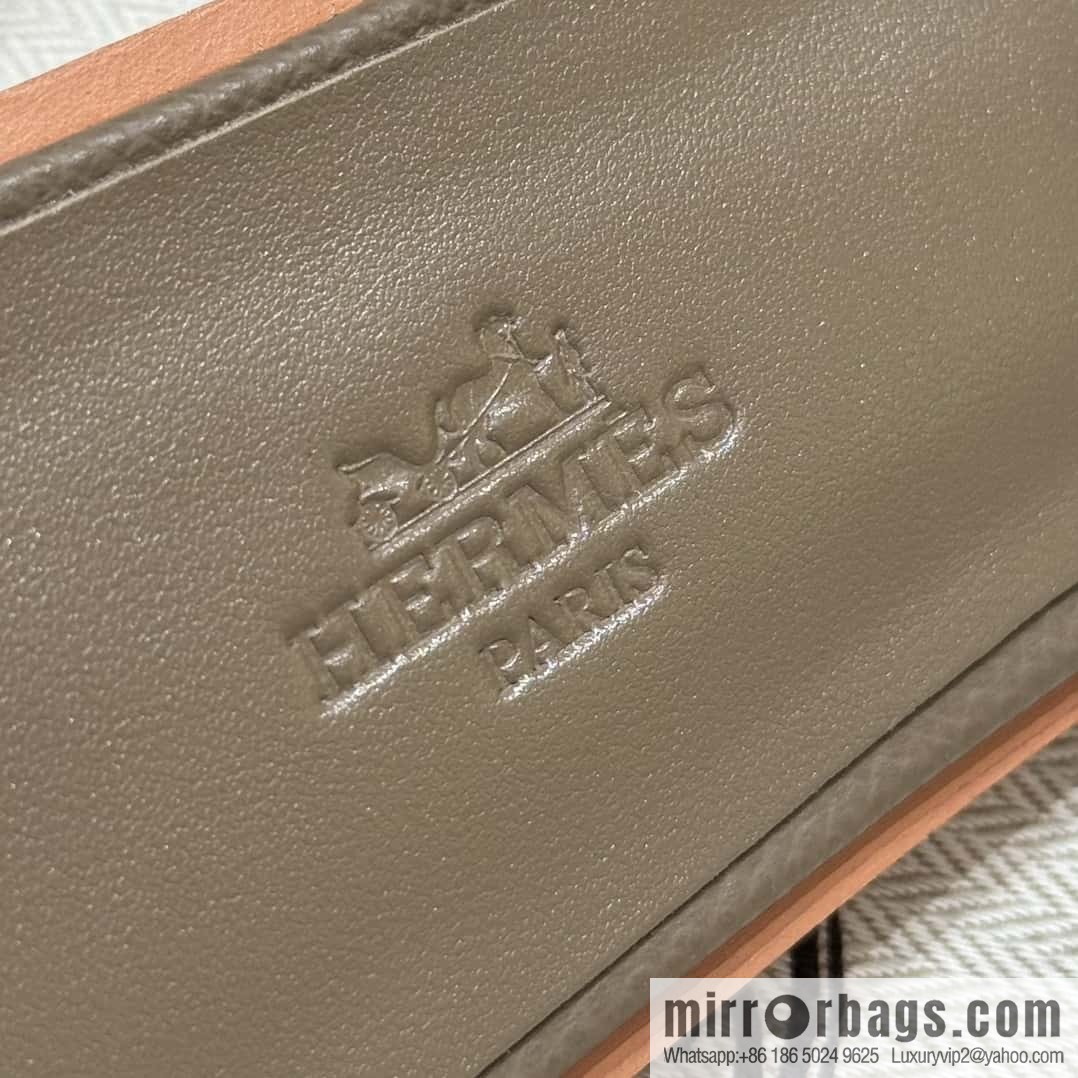 Hermès slippers