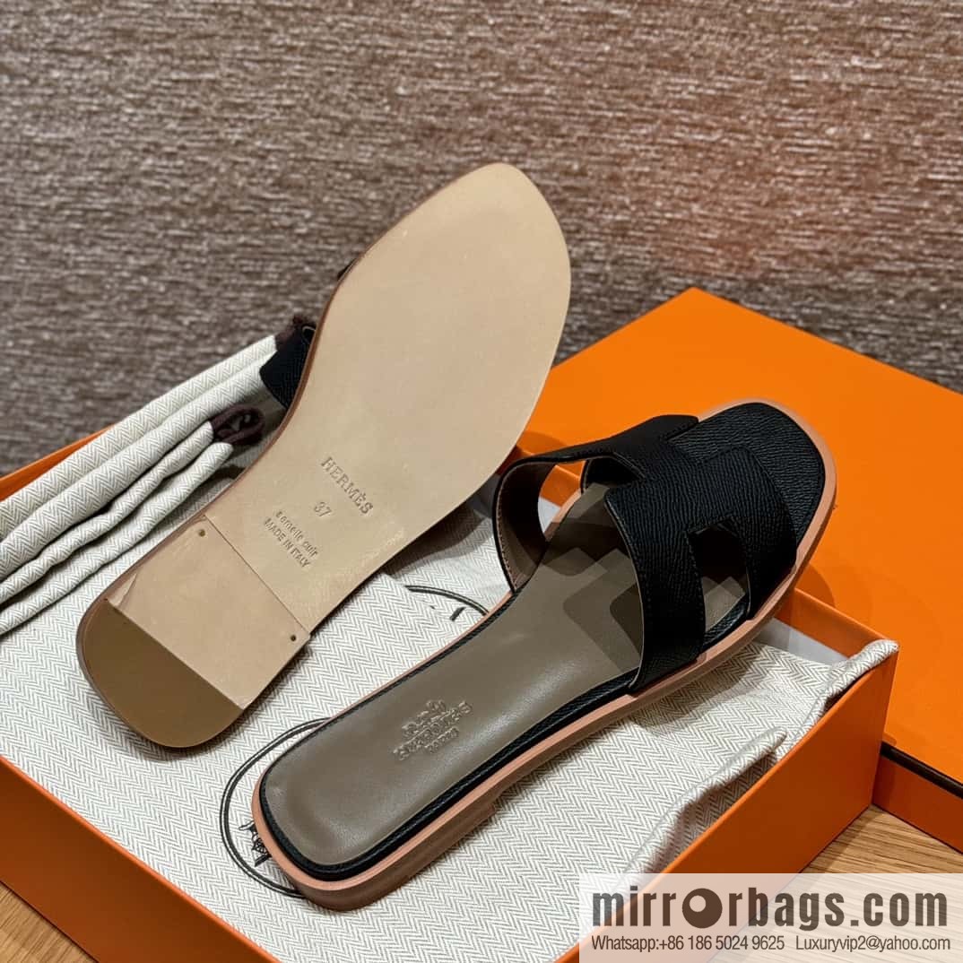Hermès slippers