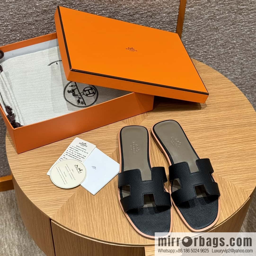 Hermès slippers