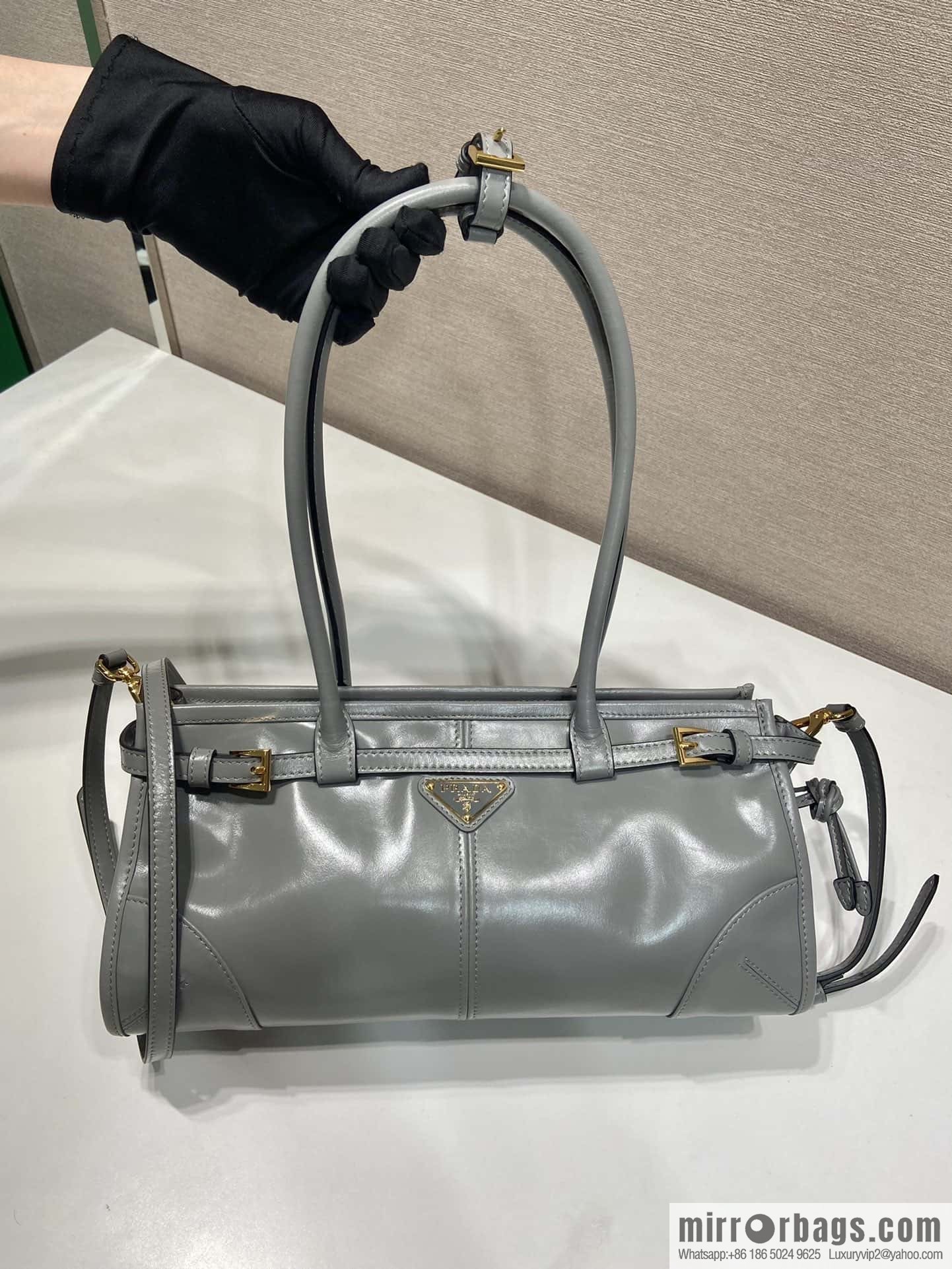 PRADA 🎉 LusSo lf oil wax skin 🎉 1BA426S🎉🎉