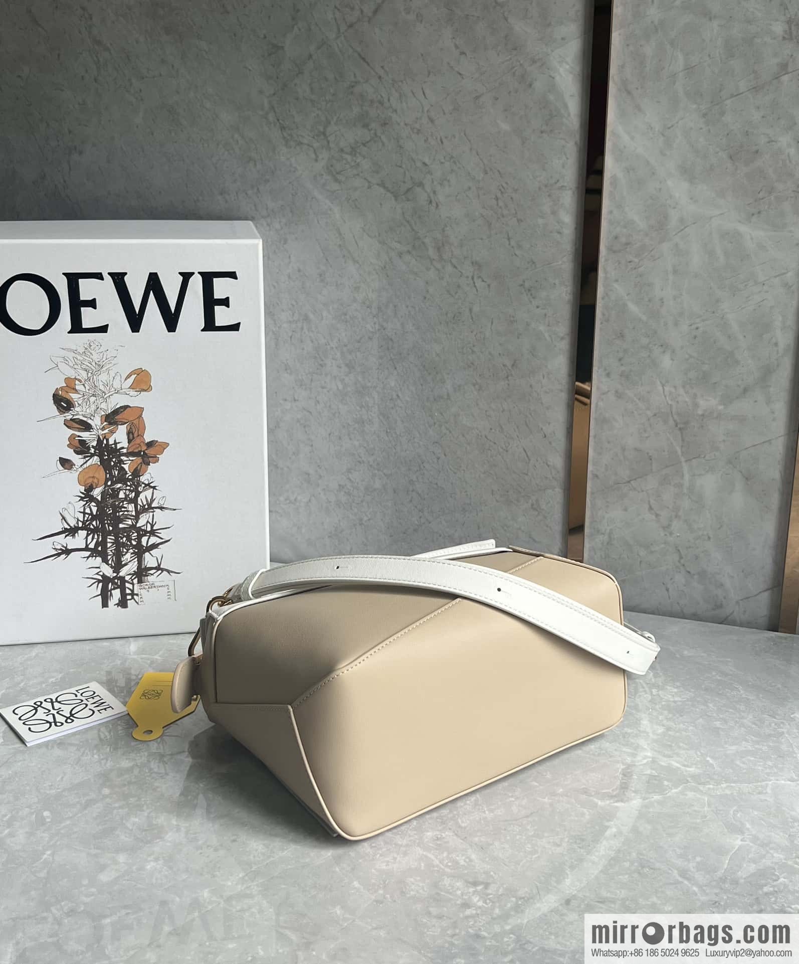 LOEWE latest practice puzzle milk white spell 0681
