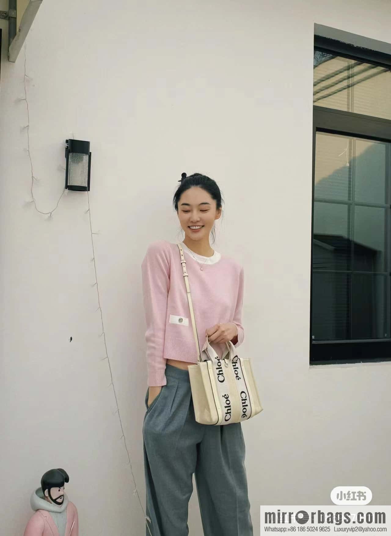 Chloe 24-year limited series new Woody tote bag, small 26CM.