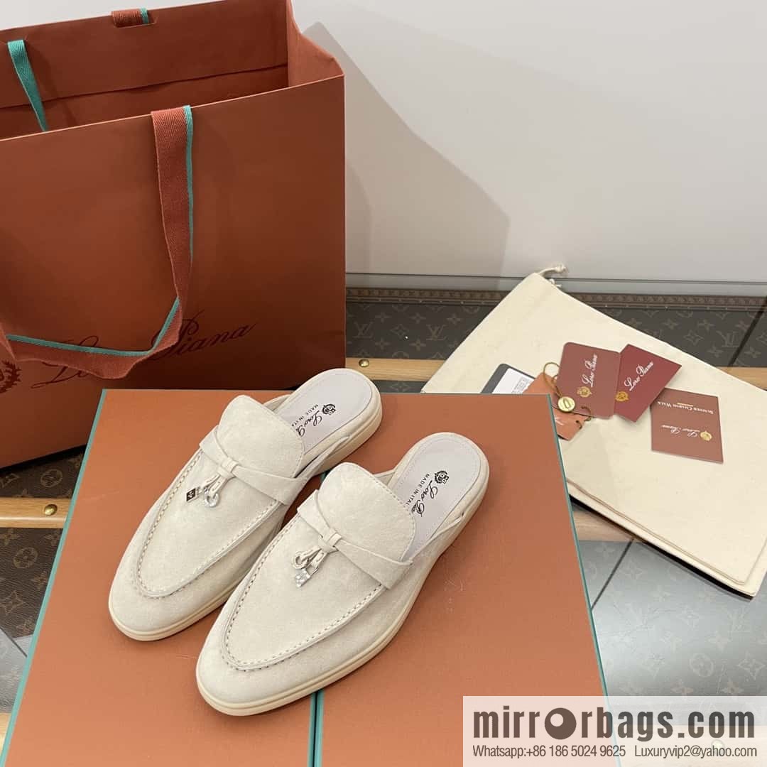 𝐋𝐨𝐫𝐨 𝐏𝐢𝐚𝐧𝐚|| Muller half-shoes, pearl gray