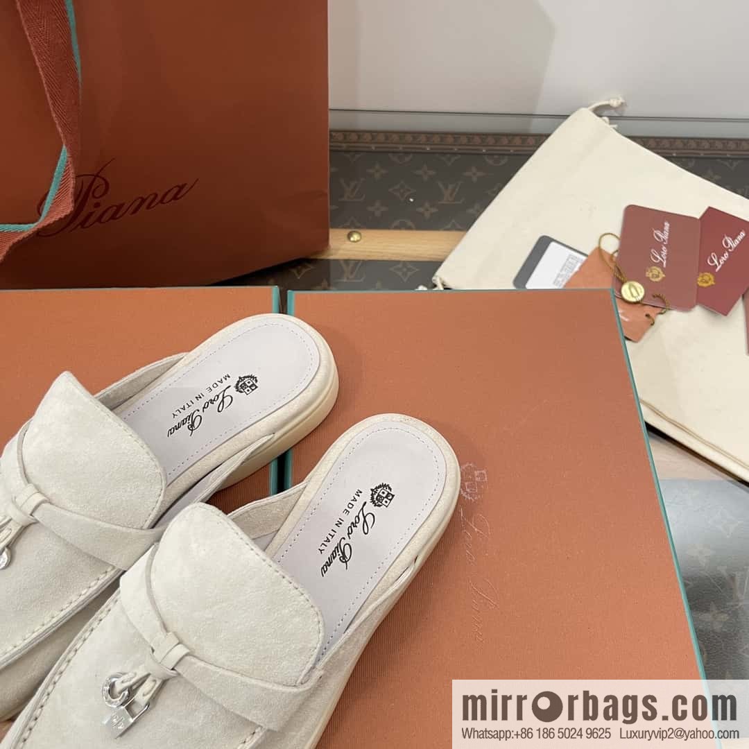 𝐋𝐨𝐫𝐨 𝐏𝐢𝐚𝐧𝐚|| Muller half-shoes, pearl gray