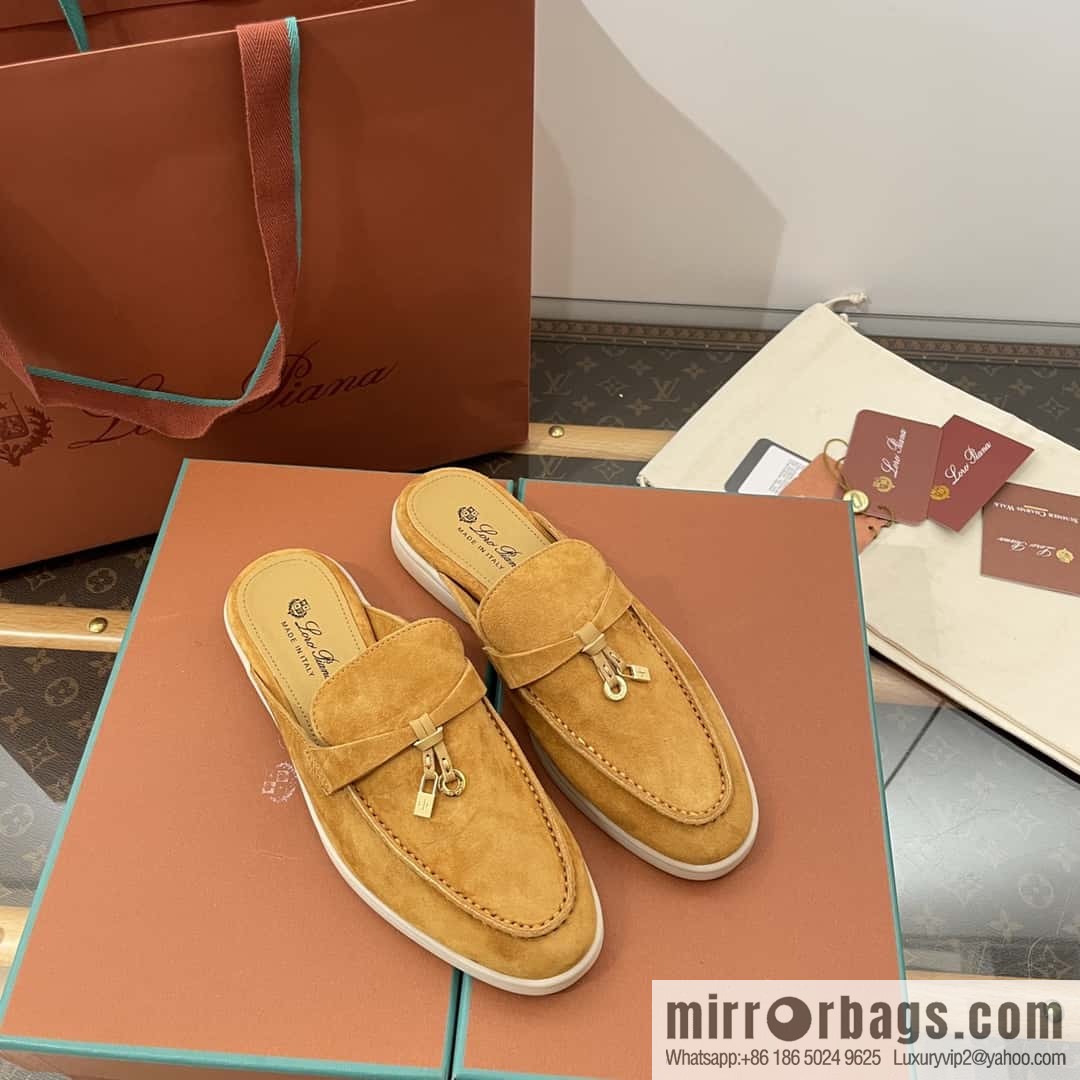 𝐋𝐨𝐫𝐨 𝐏𝐢𝐚𝐧𝐚|| Mueller half shoes, golden brown