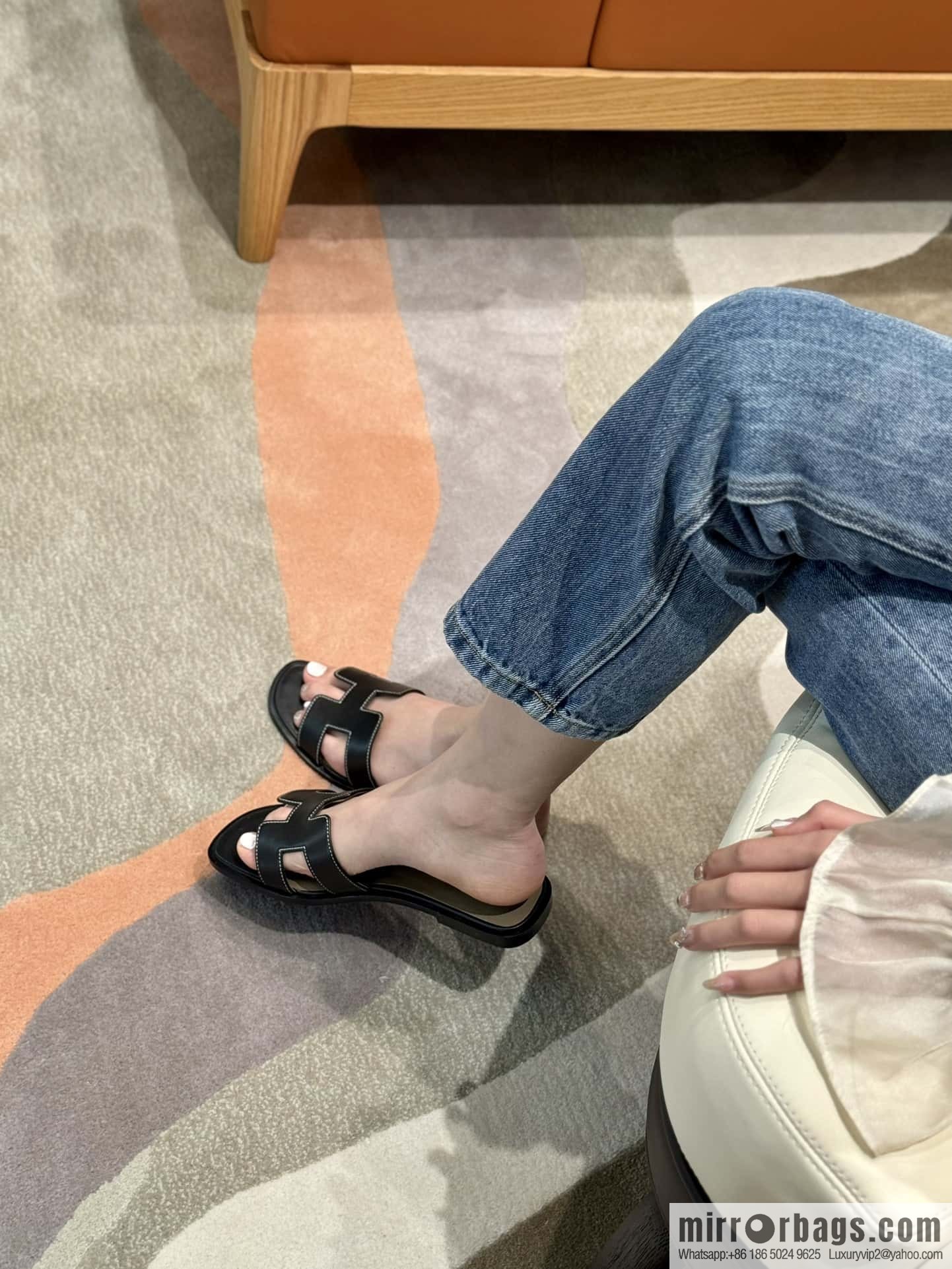 Hermès slippers