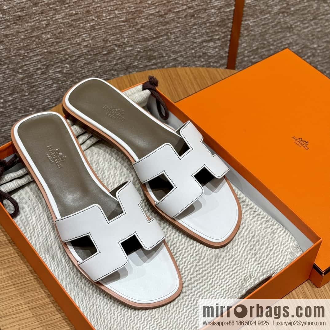 Hermès slippers