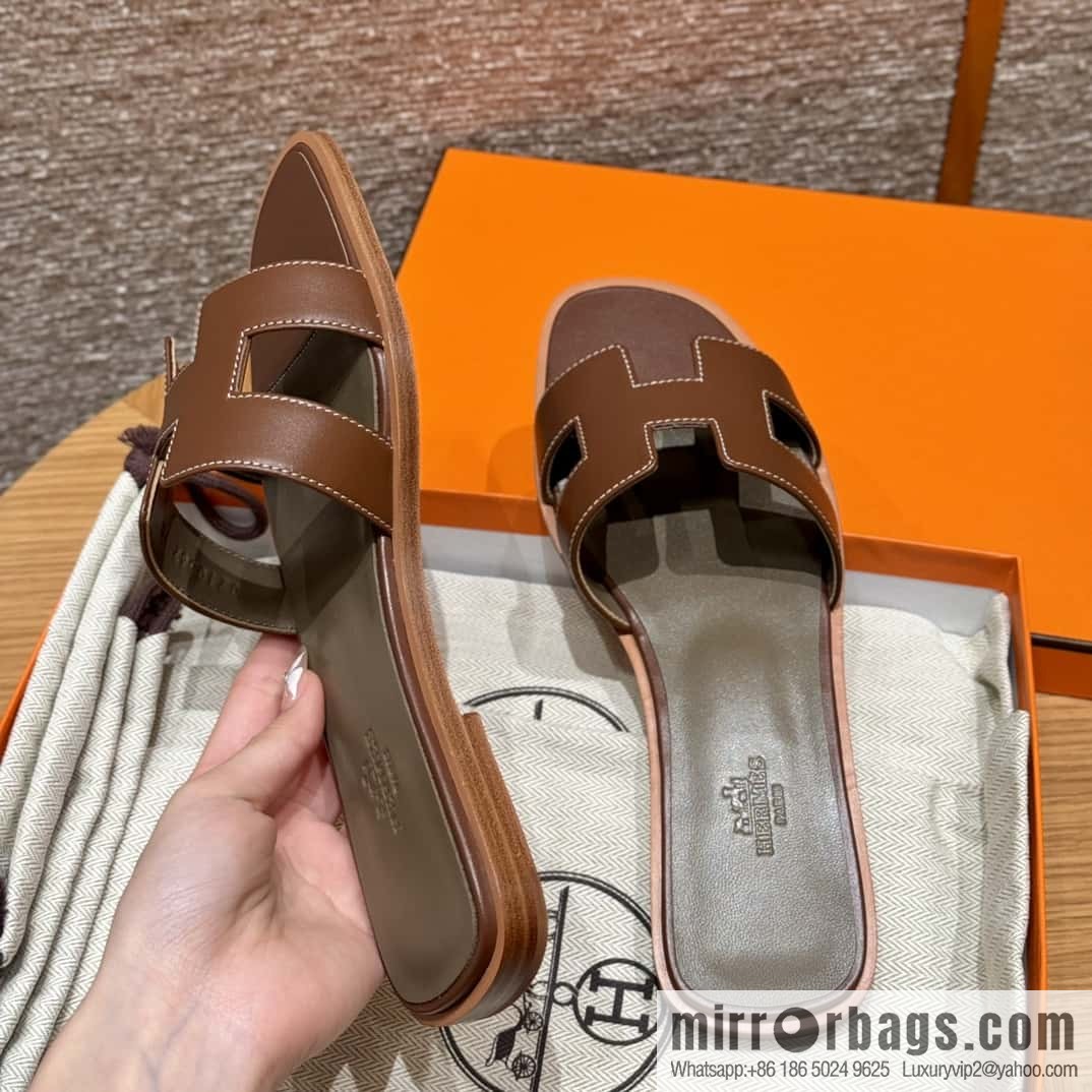 Hermès slippers