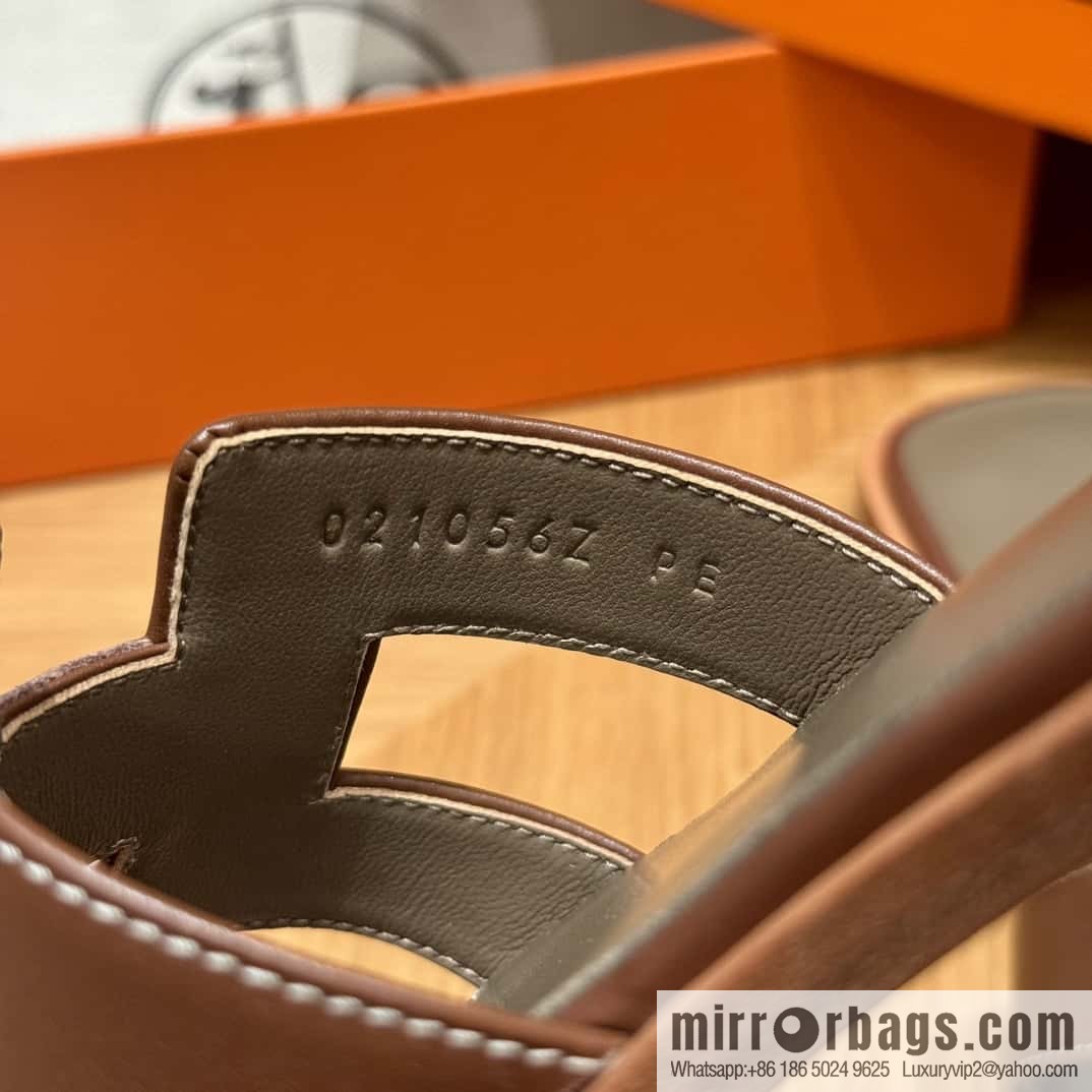 Hermès slippers