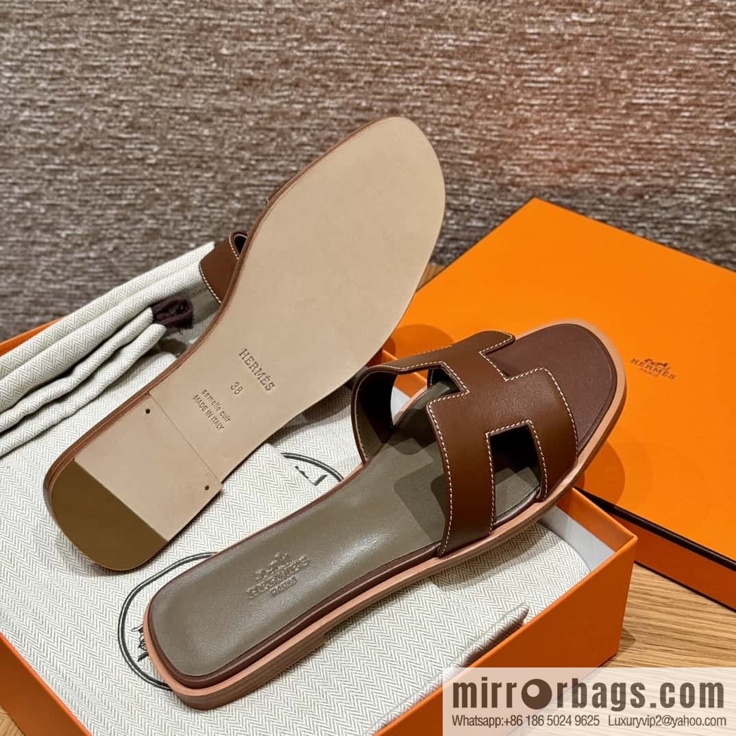 Hermès slippers