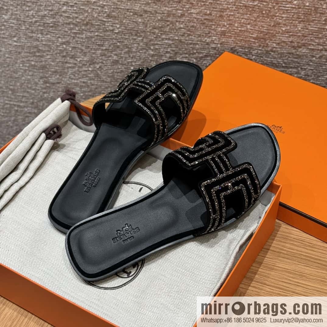 Hermès slippers