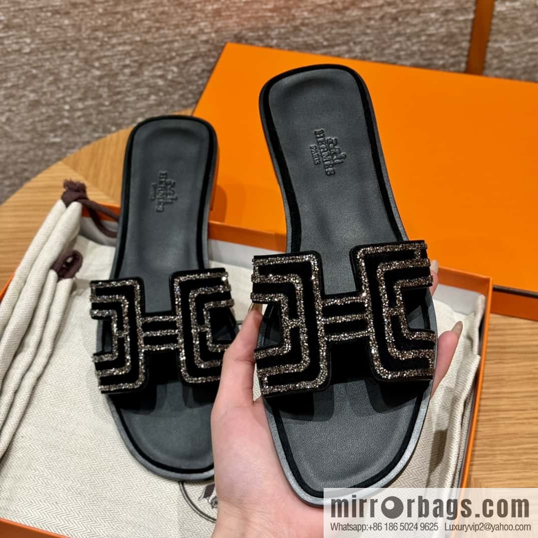 Hermès slippers