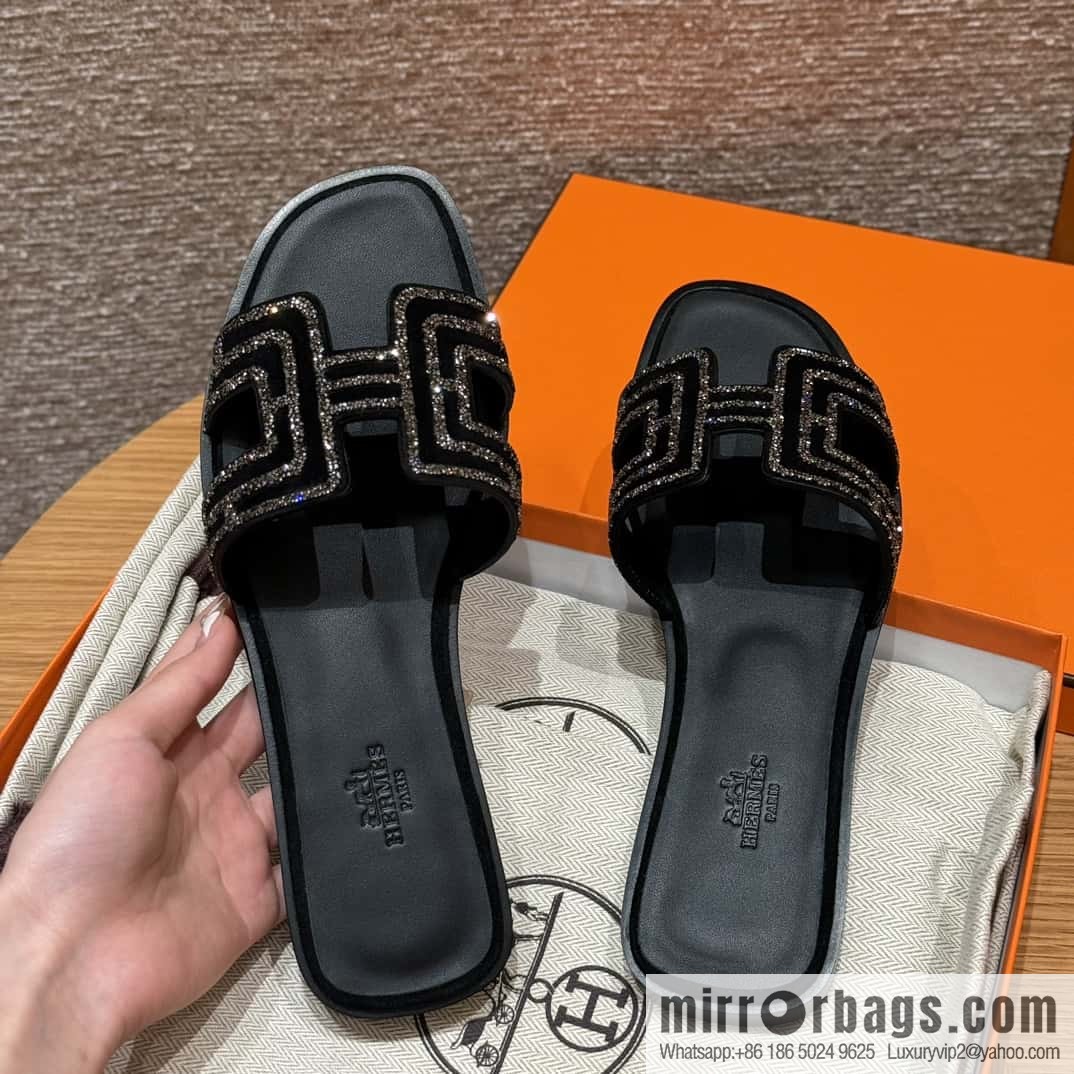 Hermès slippers