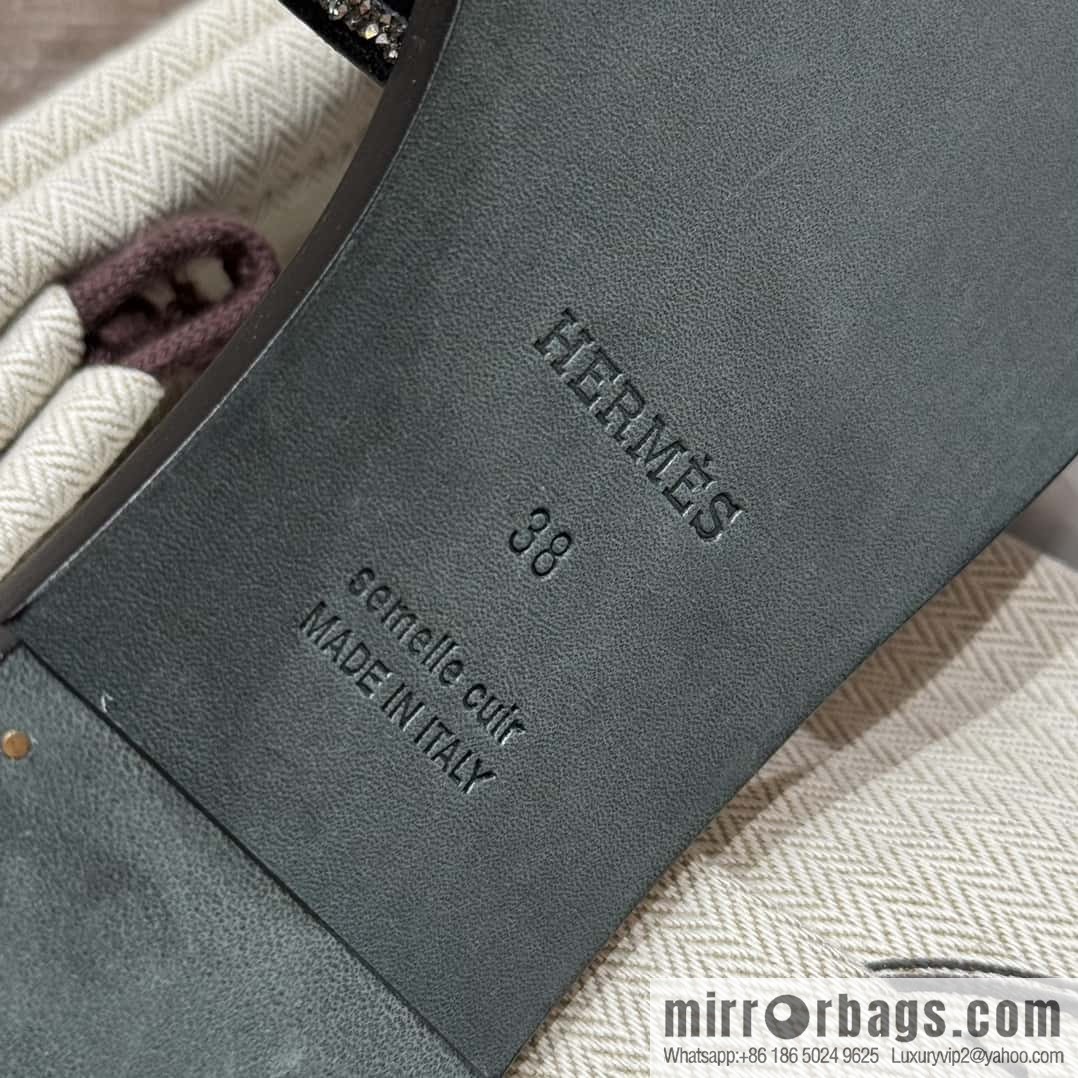 Hermès slippers
