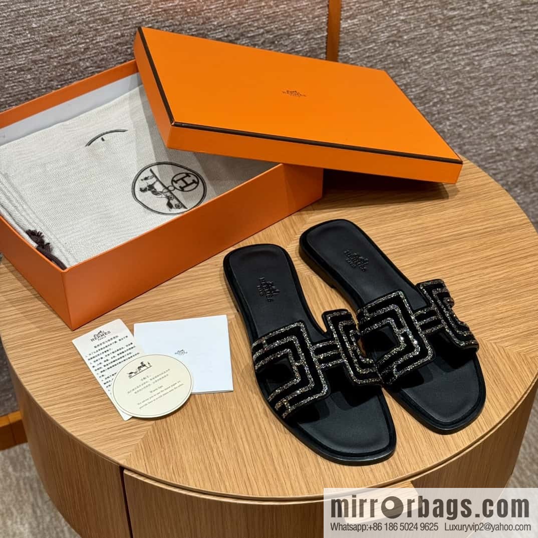 Hermès slippers