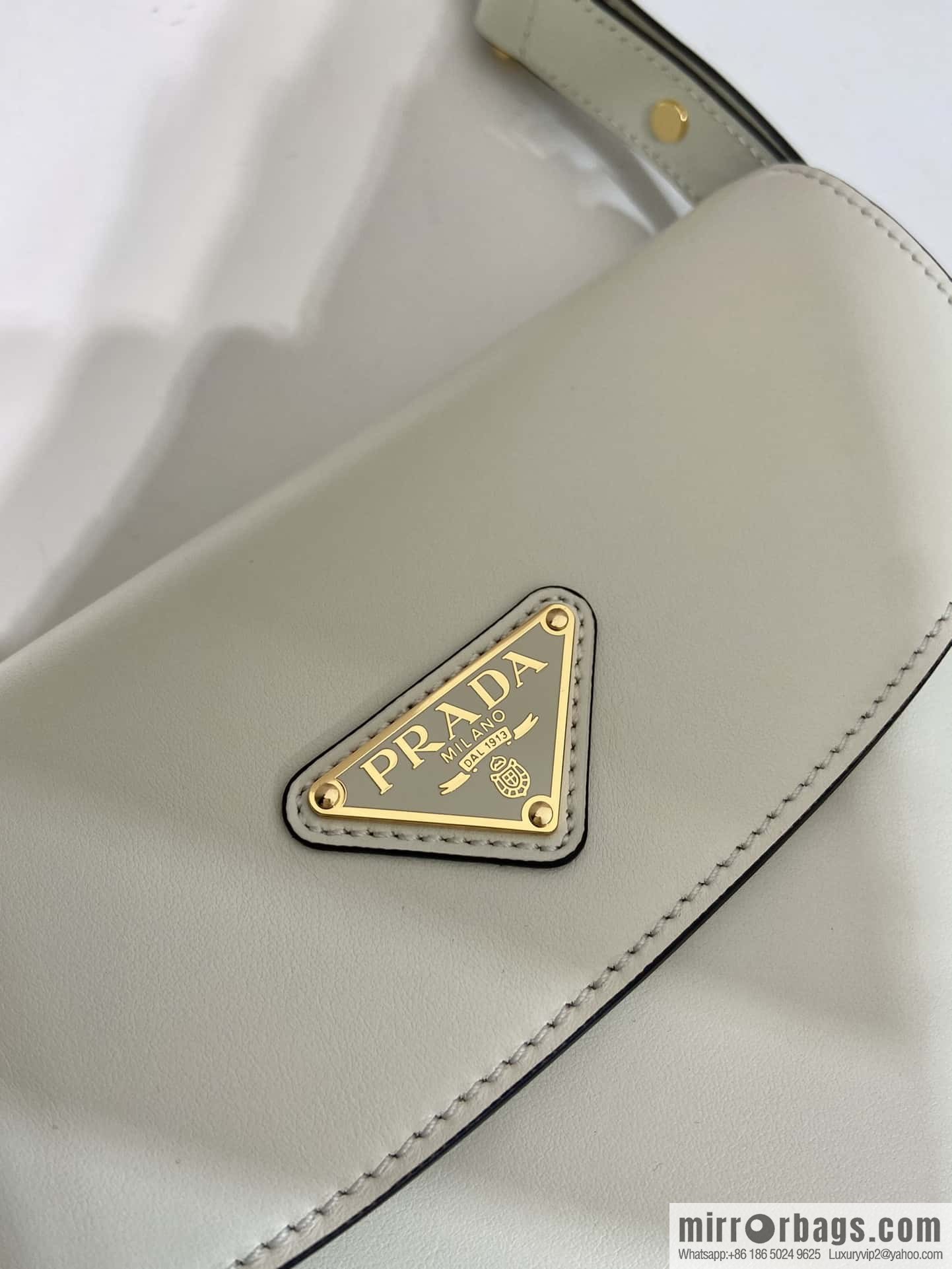PRADA 🎉 new 🎉 1BD365 double shoulder strap 👏👏 white