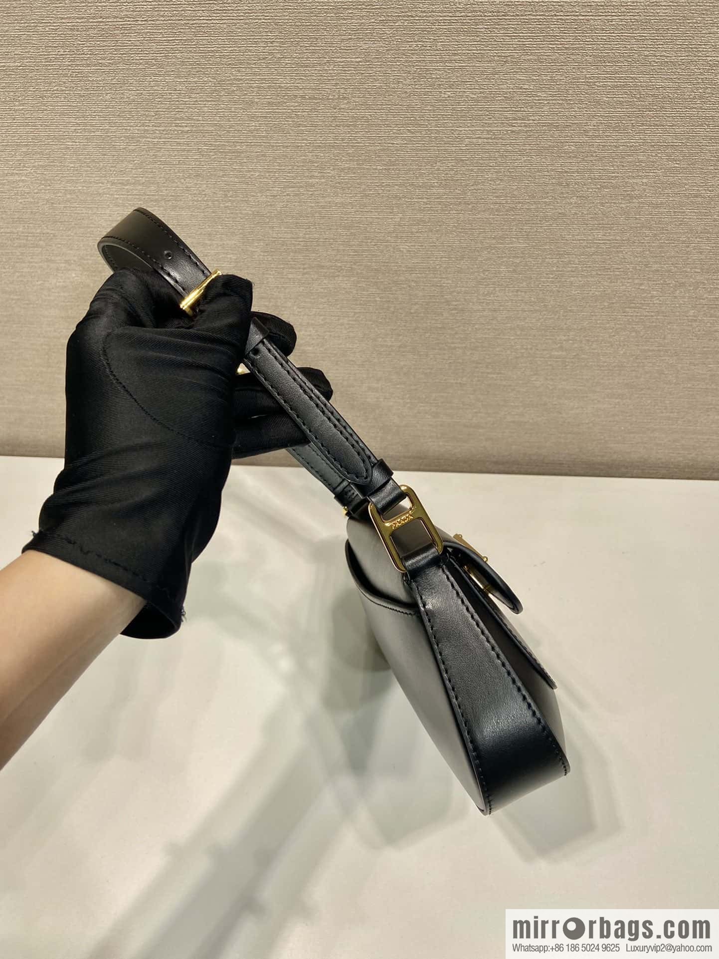 PRADA 🎉 armpit bag 🎉 1BD345 🎉🎉 black