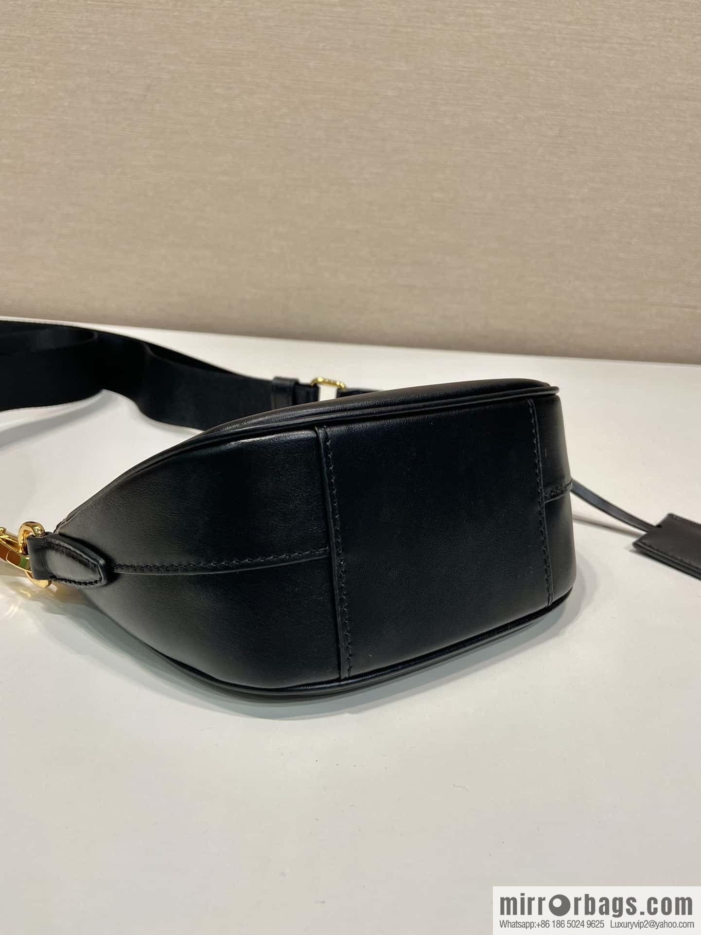 PRADA 🎉 new shoulder bag 🎉 1BH212🎉🎉