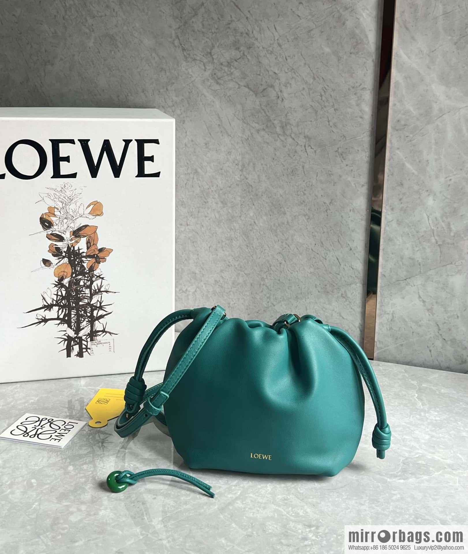 LOEWE new small purse lucky bag 0805 jadeite green 23CM