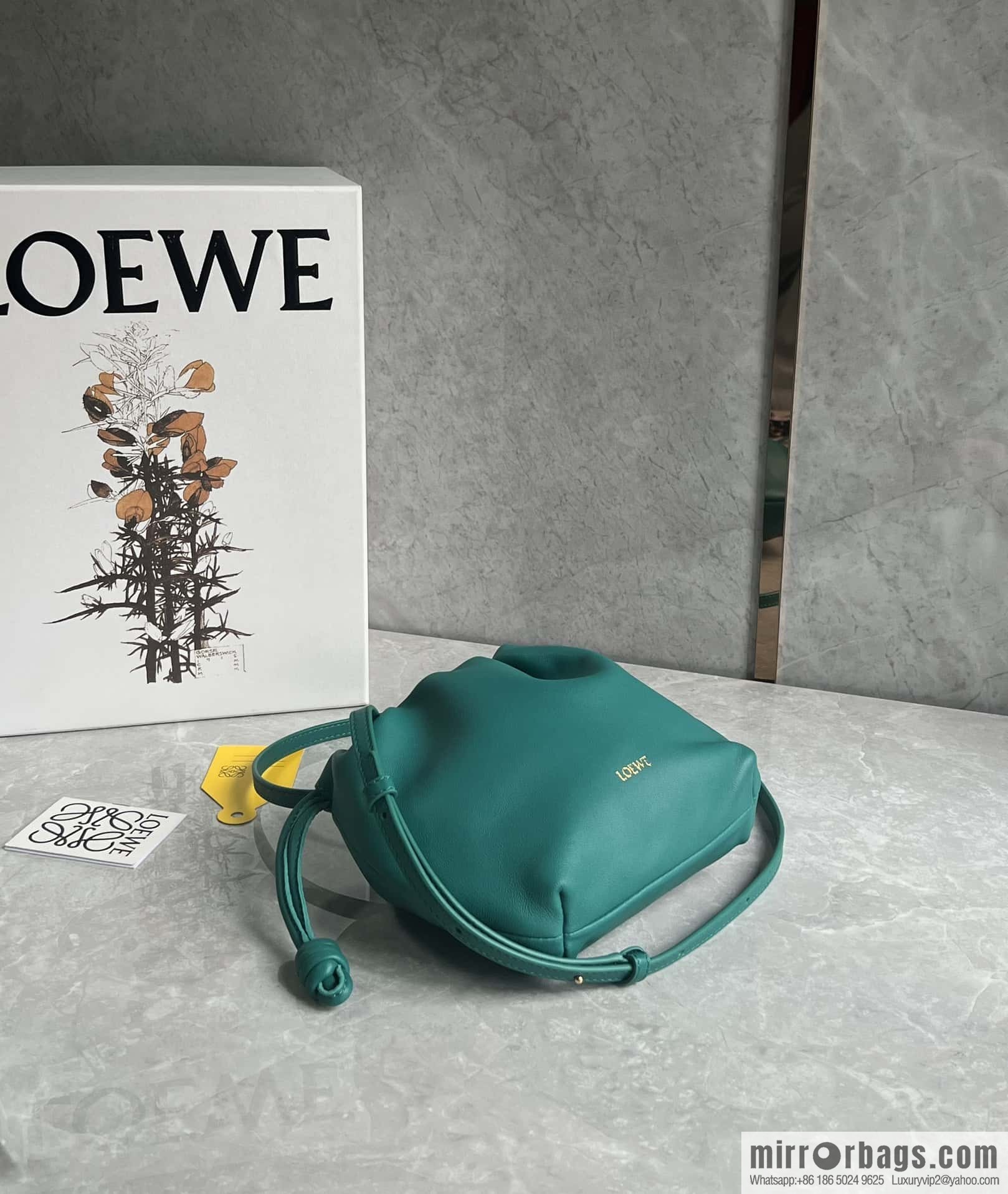 LOEWE new small purse lucky bag 0805 jadeite green 23CM