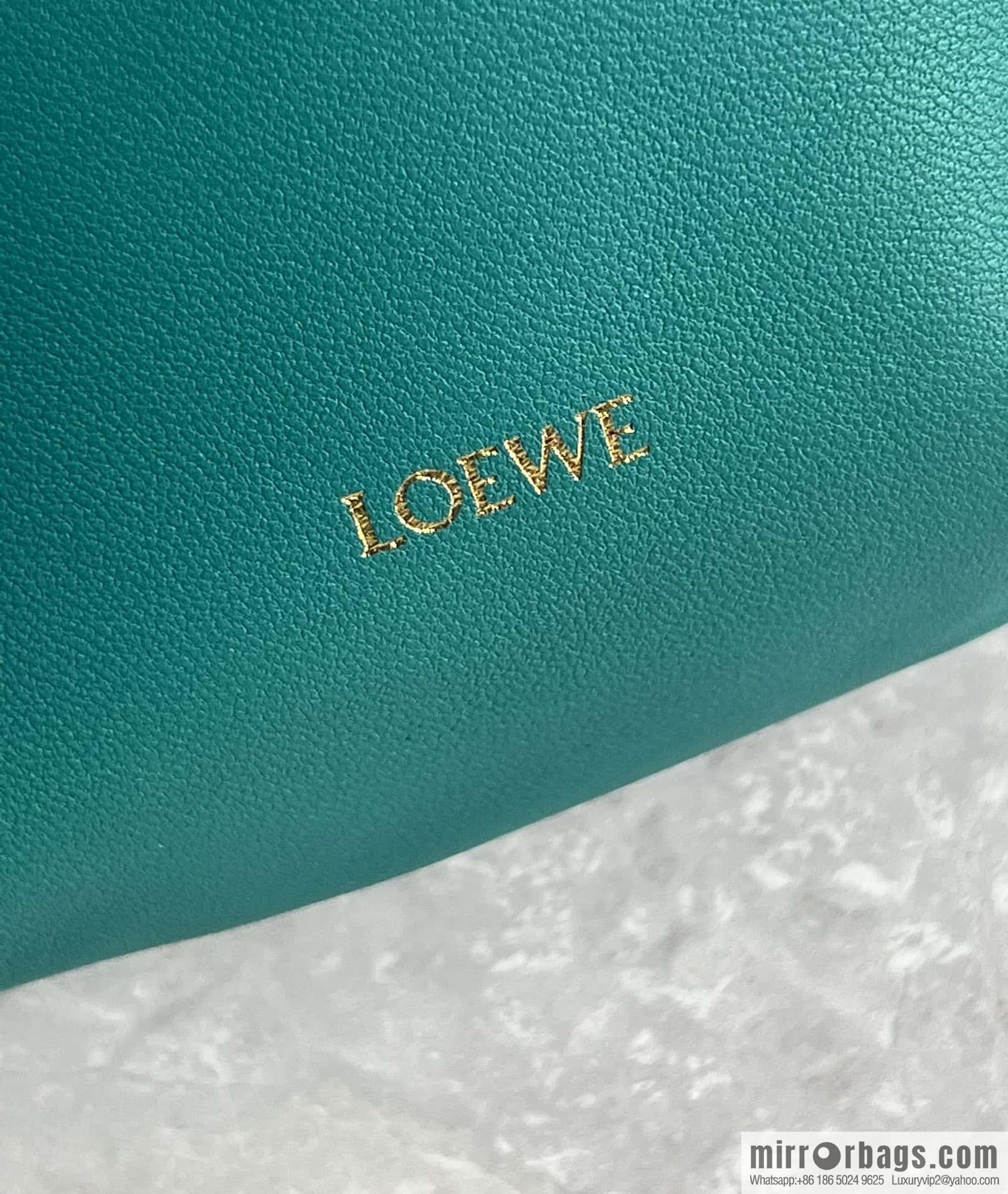 LOEWE new small purse lucky bag 0805 jadeite green 23CM