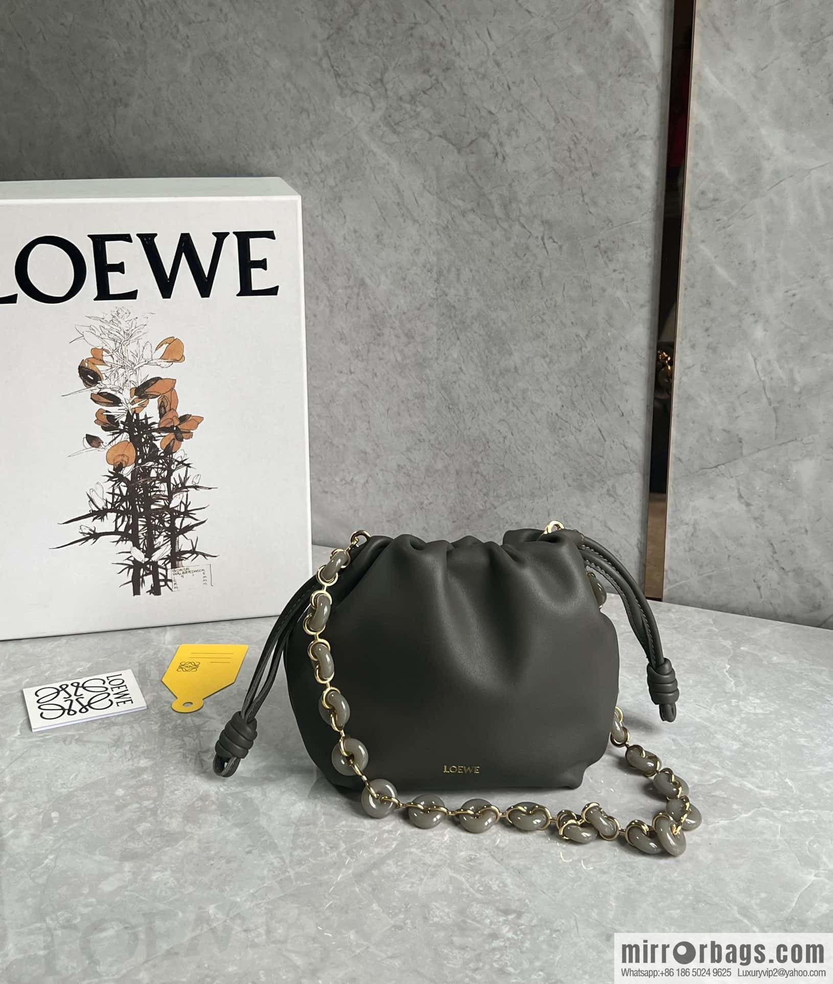 LOEWE new small purse lucky bag 0805 khaki green 23CM