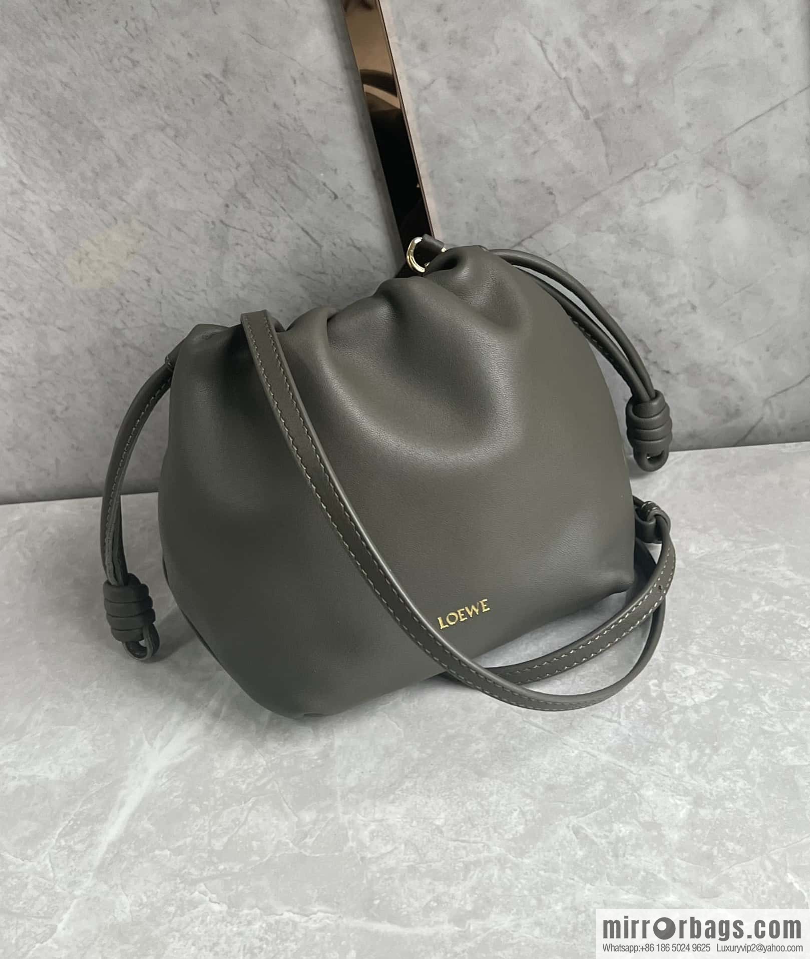 LOEWE new small purse lucky bag 0805 khaki green 23CM