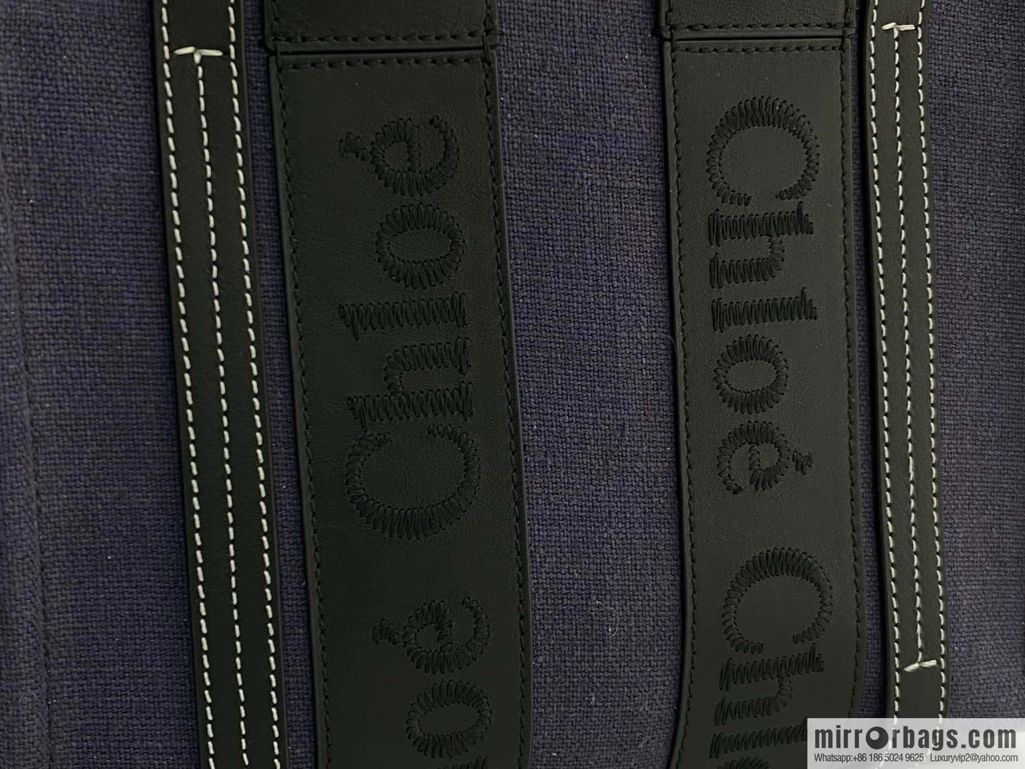 Chloe Woody linen with Pitot bag, navy blue with black small 26CM.