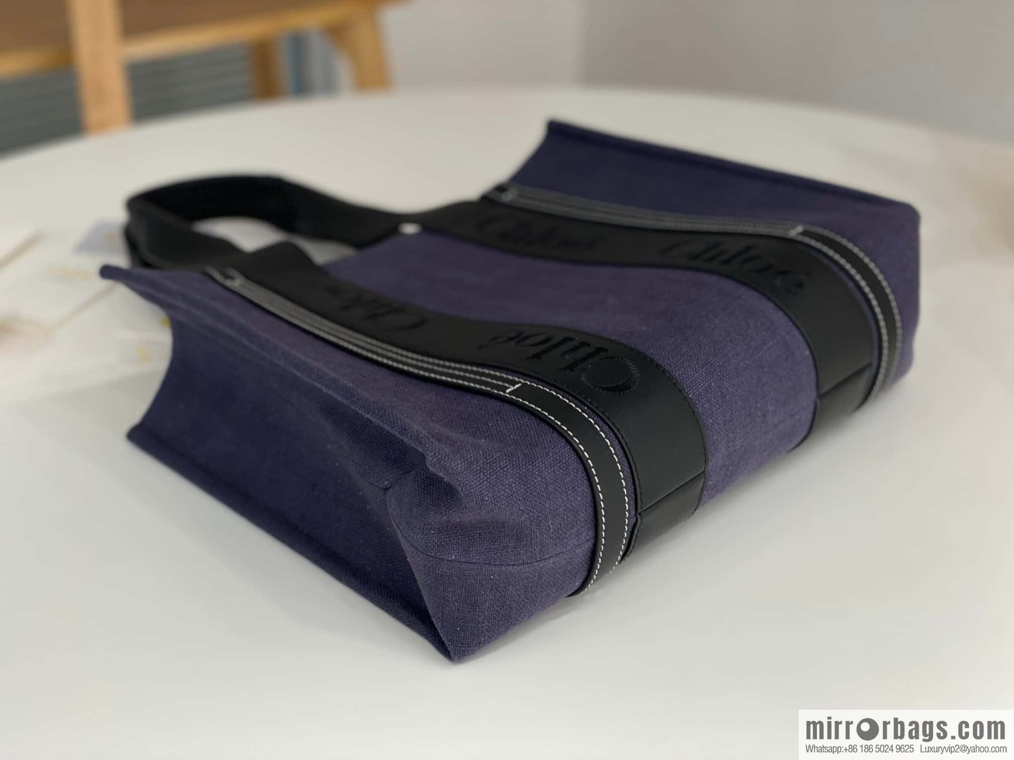 Chloe Woody Linen with Pitot Bag, Navy Blue with Black Medium 37CM