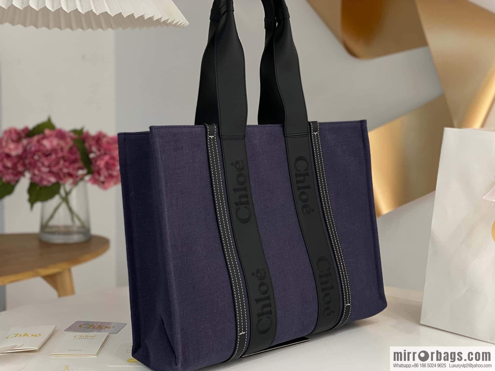 Chloe Woody linen with Pitot bag, navy blue with black large 45CM.